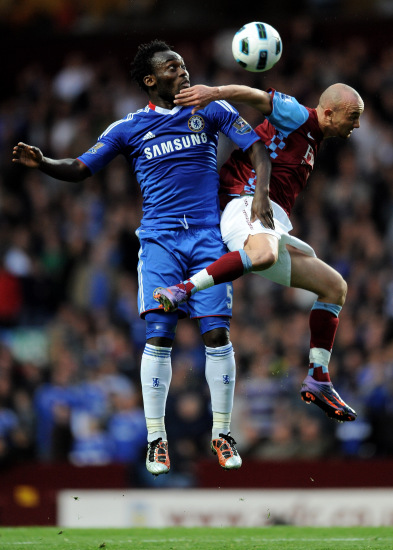 他在场上总 他在场上总